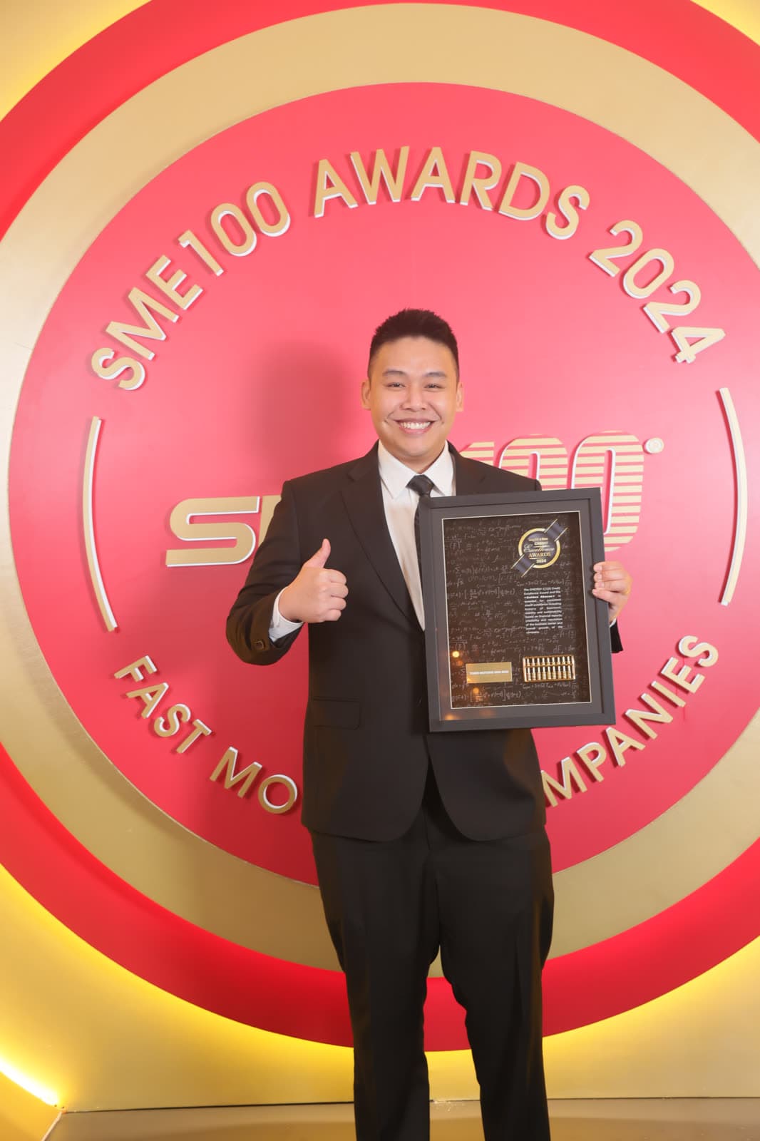 Kevin Kho at the SME100 Awards 2024 photo wall